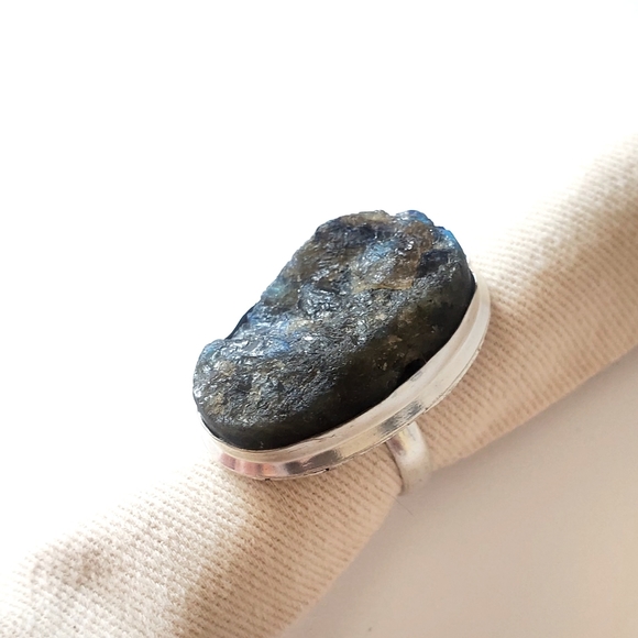 Hand Crafted Natural Labradorite 925 Sterling Silver Ring, Size 8.5, NWT - Picture 2 of 15